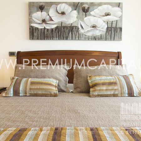 Apartamentos Capital Santiago del Cile Esterno foto